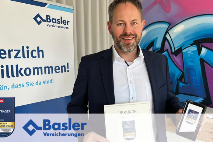 Deutscher Versicherungs-Award 2022 Basler Cyber Gewerbe Tom Rothe